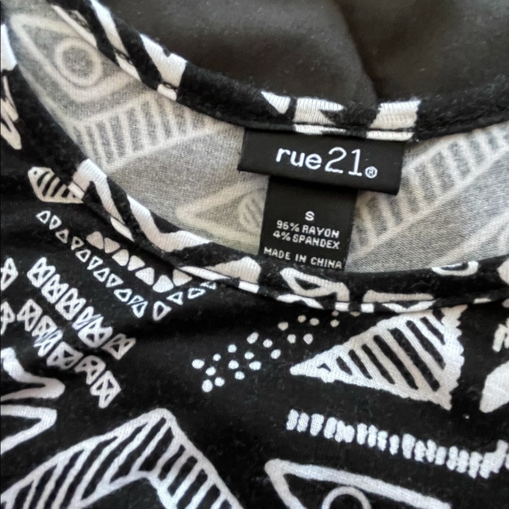 Black and white printed maxi.